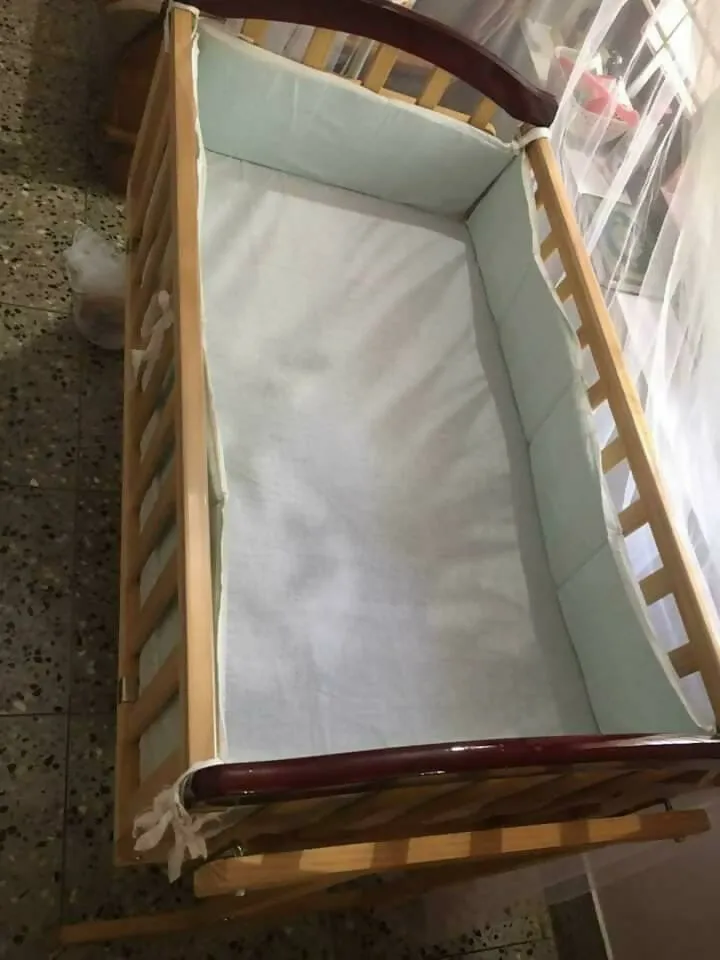 BABY CARE Crib/cradle Without Matress With Mosquito Net, Dimensions: 101×12×61.5 cm