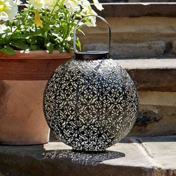 Damasque Lantern Solar Garden Light