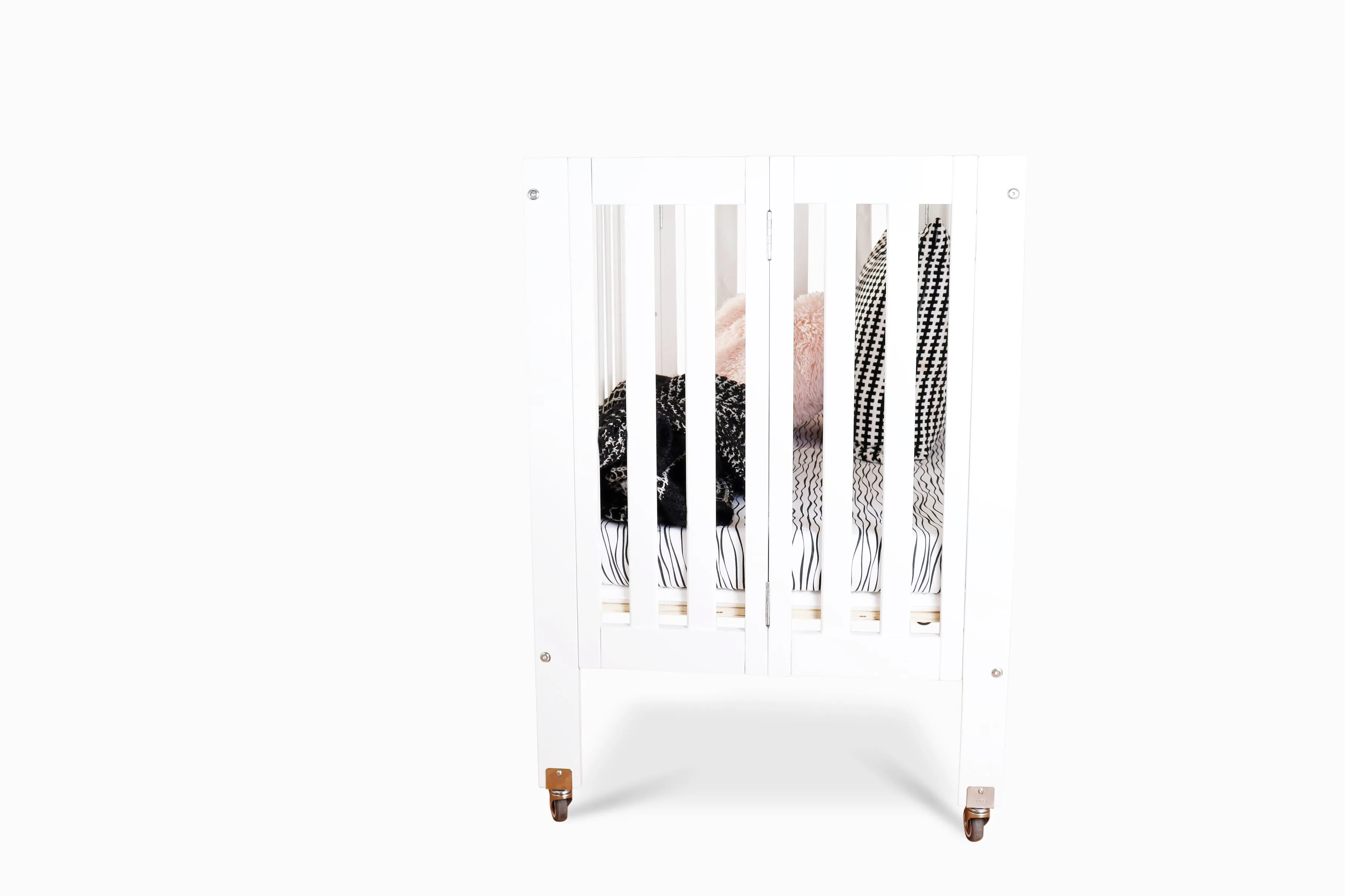 First Essentials Ruby Flat Top Portable Mini Crib