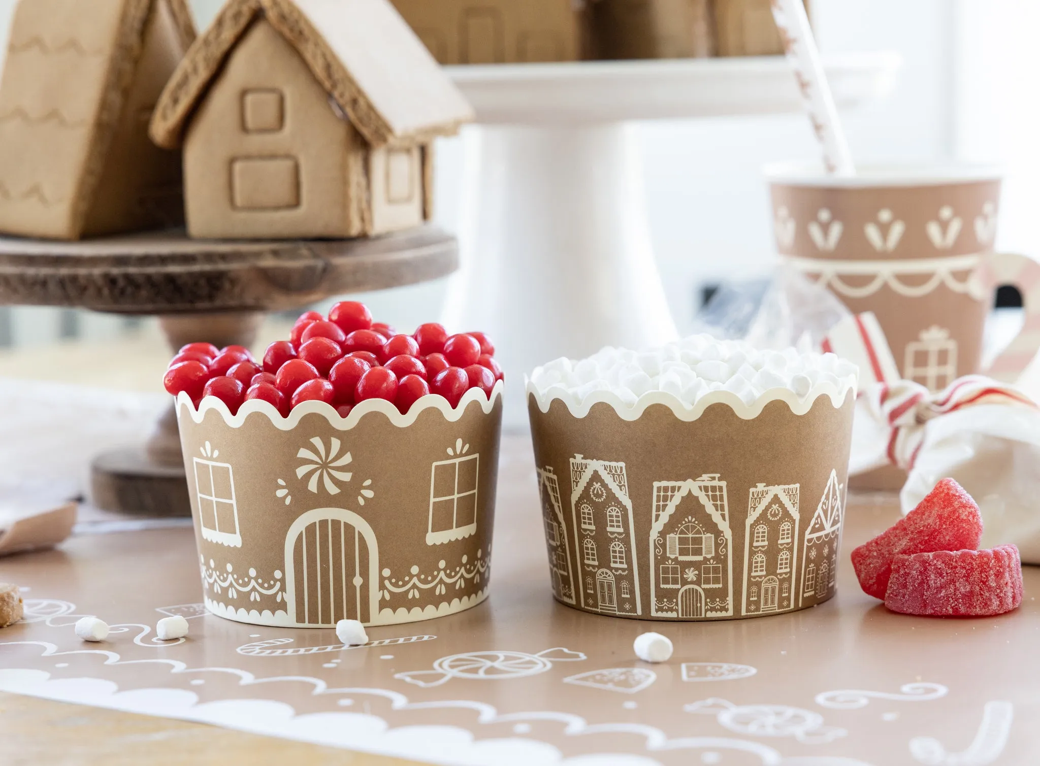 GBD1015 - Gingerbread JUMBO Food Cups