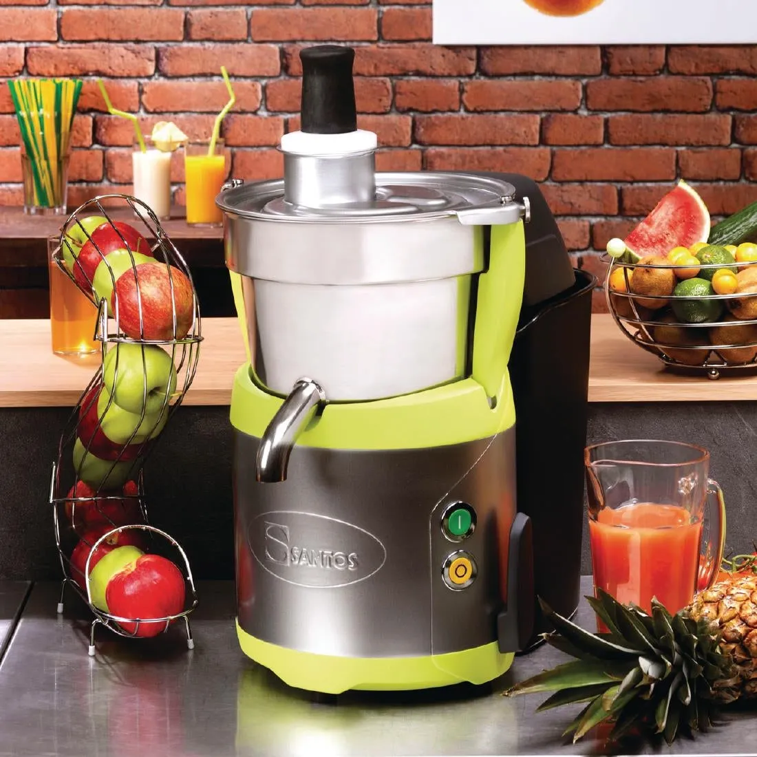 GH739 Santos Centrifugal Juicer Miracle Edition