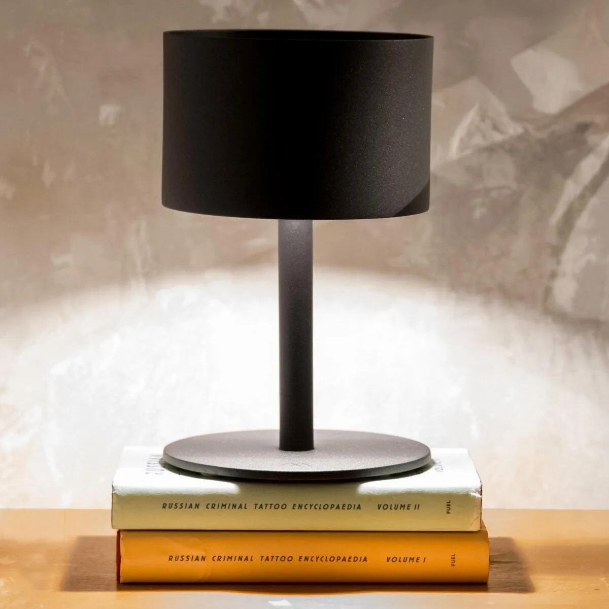 La Lampe Pose Solar Lamp