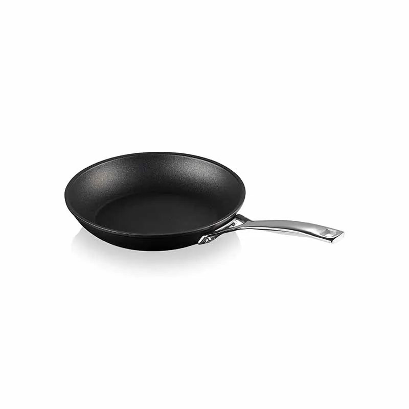 Le Creuset TNS Frying Pan & Casserole Set