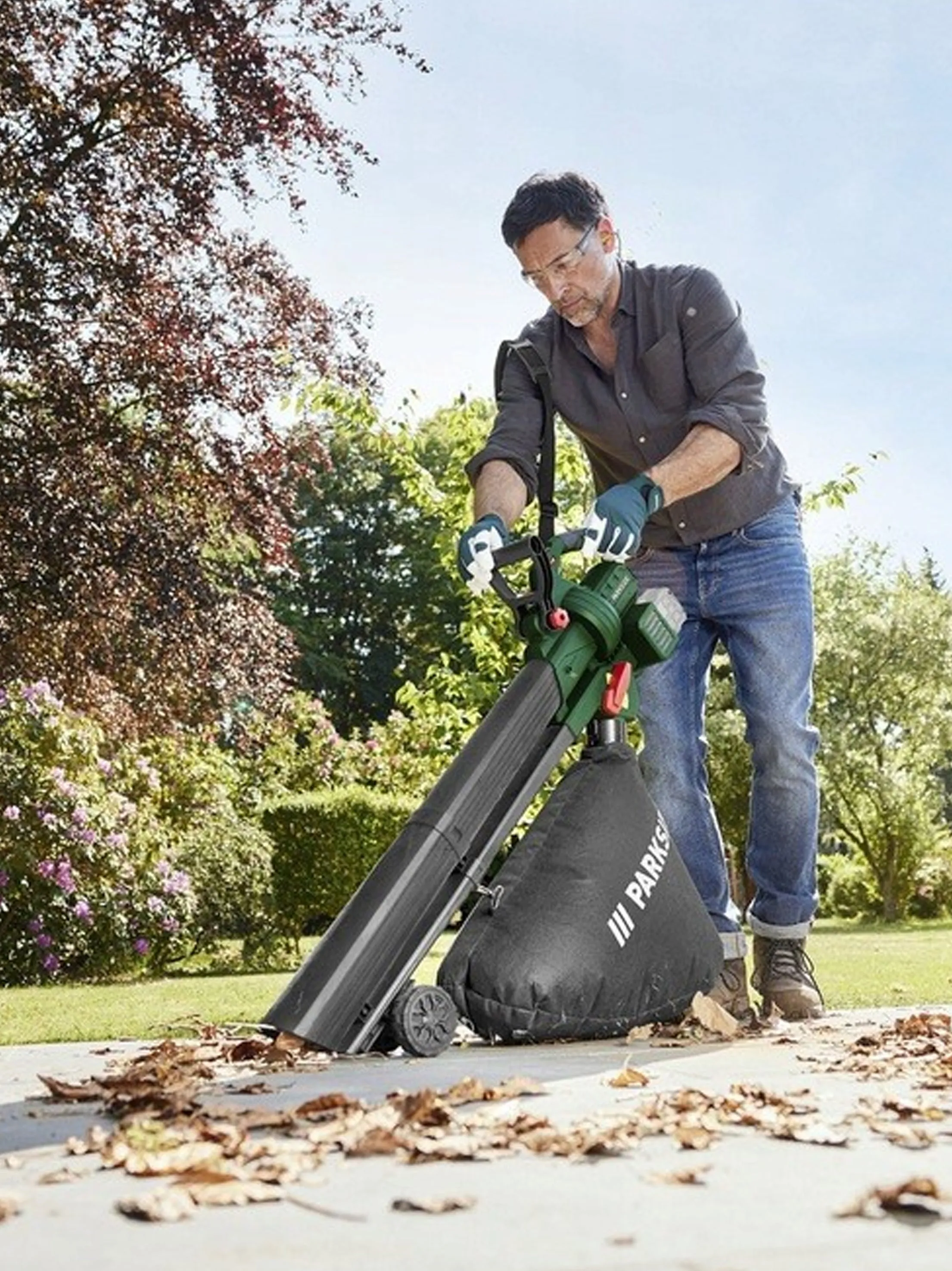 Leaf Vacuum Cleaner