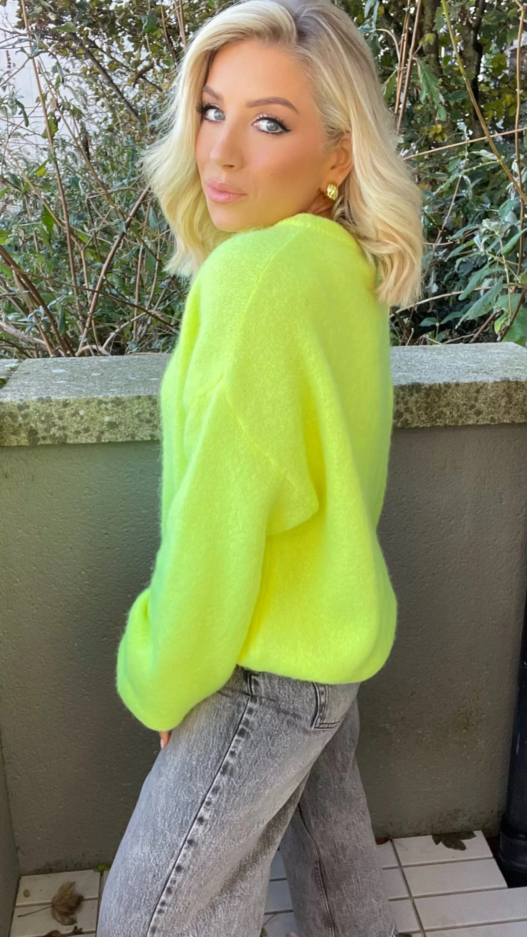 LOLLIE BABY ALPACA SWEATER - NEON YELLOW