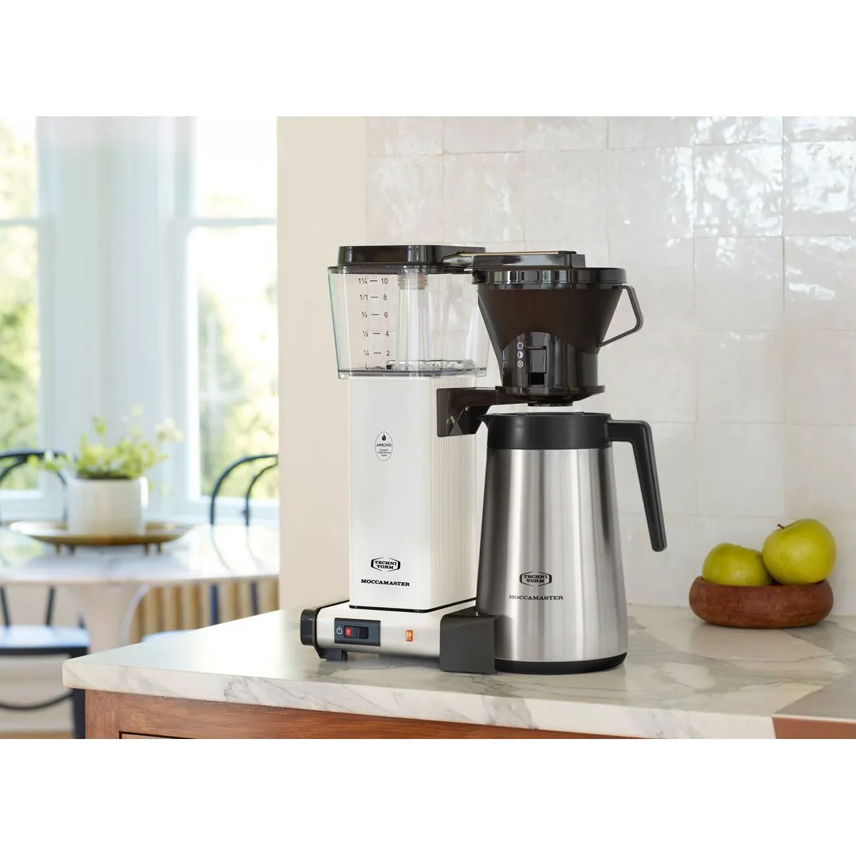 Moccamaster by Technivorm KBT w/ Thermal Carafe