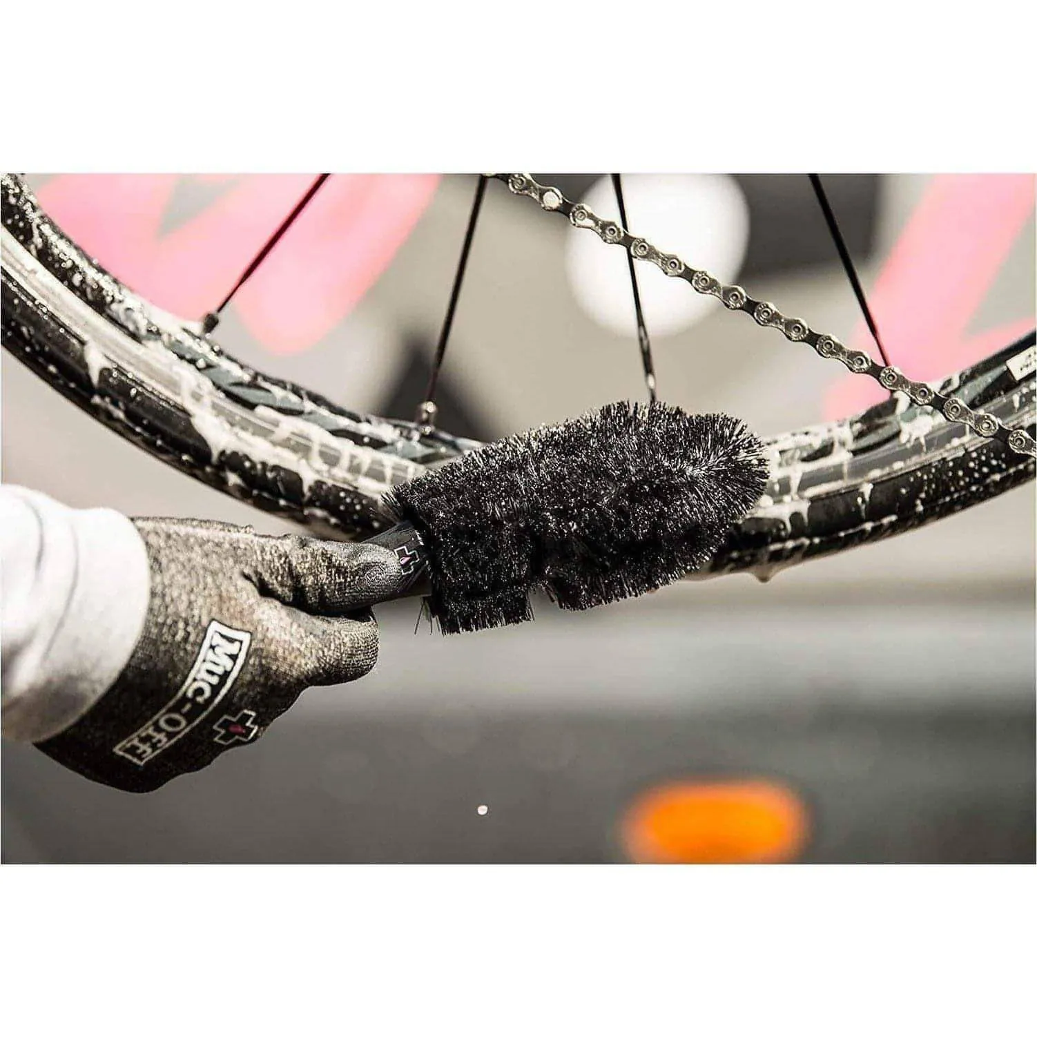 Muc-Off Wheel And Component Bike Cleaning Brush